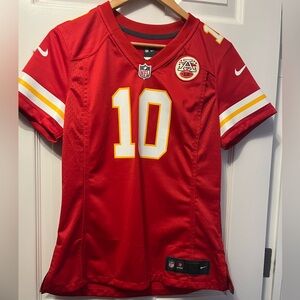 Size medium women’s jersey